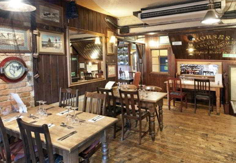 Antelope By Greene King Inns Poole Restaurant foto